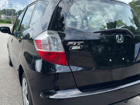 Used 2011 Honda Fit image 12