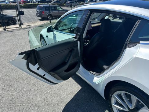 Used 2020 Tesla Model 3 Long Range AWD/4WD image 45