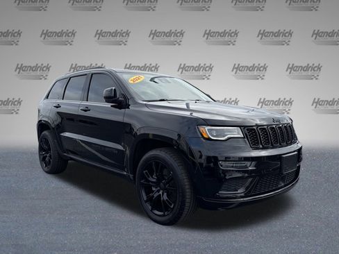 Used 2021 Jeep Grand Cherokee Summit w/ Platinum Series Group image 3