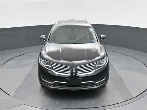 Used 2016 Lincoln MKX Reserve w/ Driver Assistance Package AWD/4WD image 22