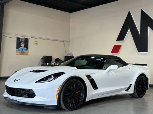 Used 2016 Chevrolet Corvette Z06 w/ 2LZ Preferred Equipment Group image 1