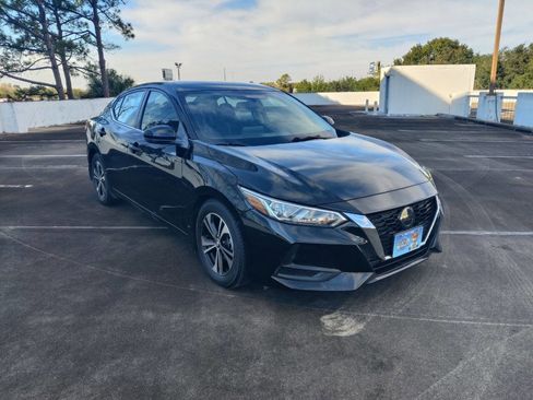 Used 2020 Nissan Sentra SV w/ Lighting Package image 2