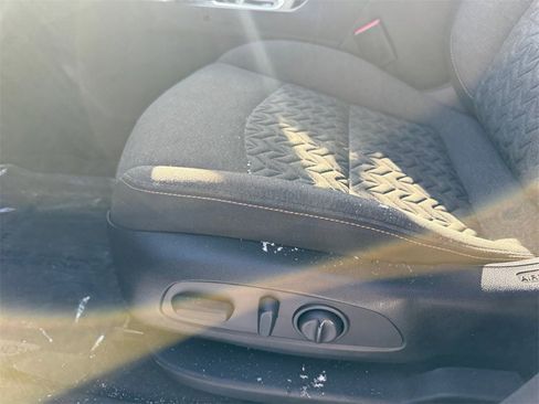 Used 2022 Chevrolet Equinox LT image 13