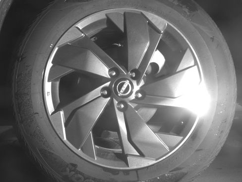Used 2025 Nissan Rogue SV AWD/4WD image 14
