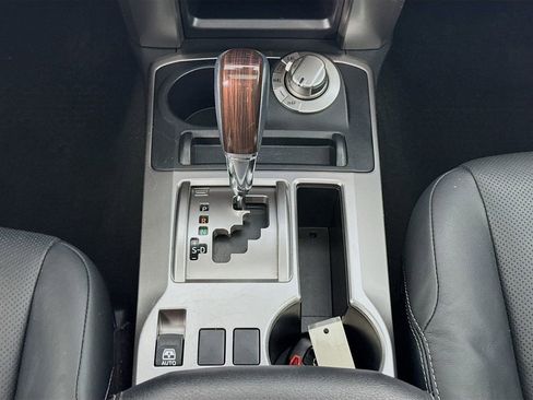 Used 2022 Toyota 4Runner Limited image 41