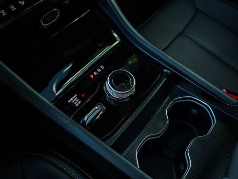 New 2026 Jeep Grand Cherokee L Limited AWD/4WD image 28
