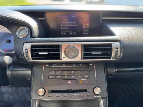 Used 2015 Lexus IS 200t RWD image 17