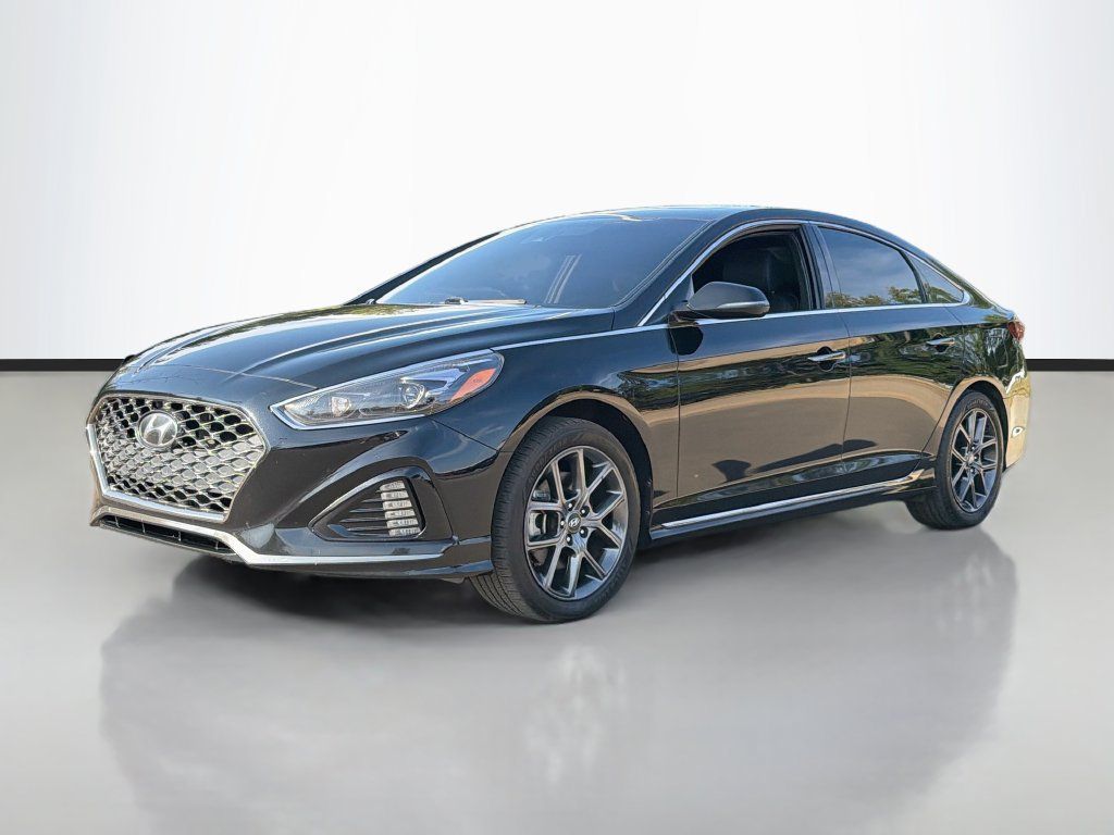 Used 2018 Hyundai Sonata Limited FWD image 2