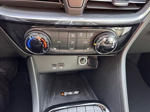 New 2026 Buick Encore GX Sport Touring image 32