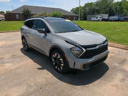 Certified 2023 Kia Sportage X-Line w/ X-Line Premium Package AWD/4WD image 2