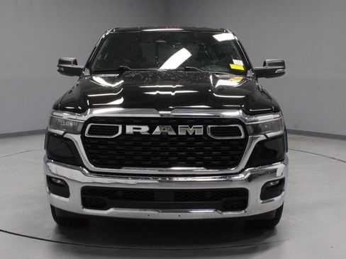 Used 2025 RAM 1500 Big Horn AWD/4WD image 4