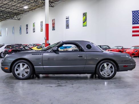 Used 2003 Ford Thunderbird RWD image 19