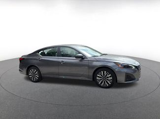 Used 2026 Nissan Altima 2.5 SV FWD video 2