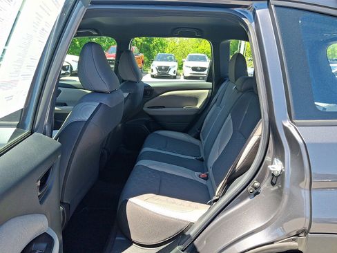 Certified 2026 Subaru Forester AWD/4WD image 10