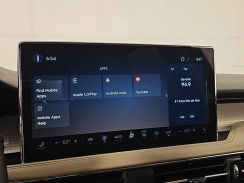 Used 2025 Lincoln Corsair FWD image 21
