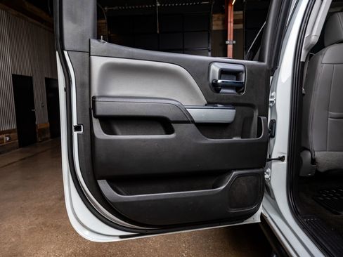 Used 2016 Chevrolet Silverado 1500 LTZ Z71 image 35