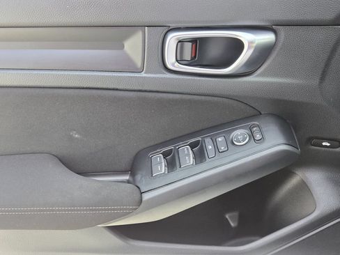 Certified 2025 Honda Civic Sport image 25