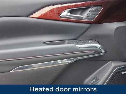 Used 2025 Chevrolet Traverse RS image 17