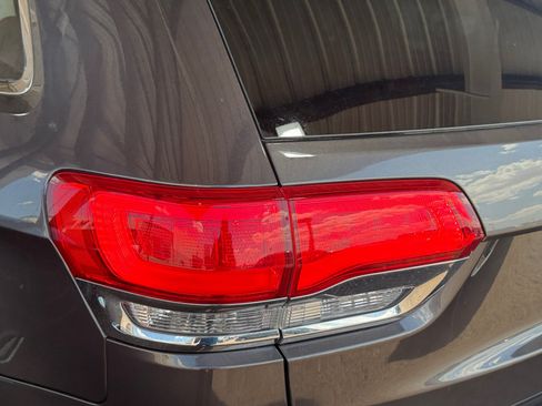 Used 2014 Jeep Grand Cherokee Limited RWD image 34