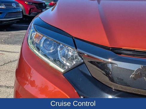 Used 2019 Honda HR-V Sport image 10