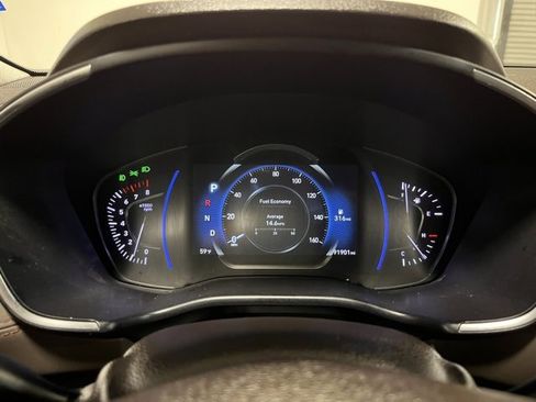 Used 2020 Hyundai Santa Fe Limited image 24
