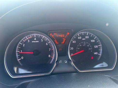 Used 2014 Nissan Versa Note SV FWD image 10