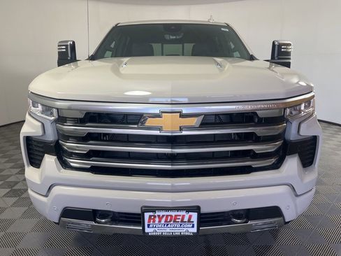 New 2026 Chevrolet Silverado 1500 High Country w/ Technology Package AWD/4WD image 14