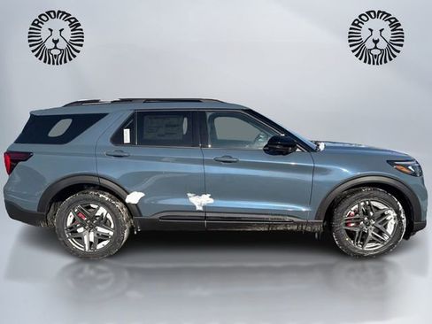 New 2026 Ford Explorer ST w/ Sun And Sound Package image 4