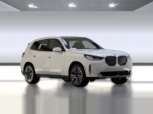 Used 2026 BMW X3 xDrive30 w/ Convenience Package image 6