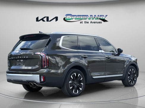 Used 2024 Kia Telluride SX Prestige AWD/4WD image 6