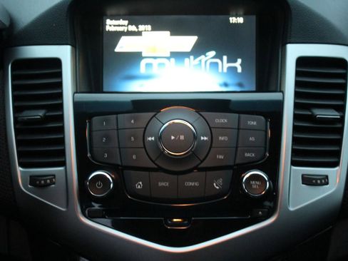 Used 2013 Chevrolet Cruze Eco image 30