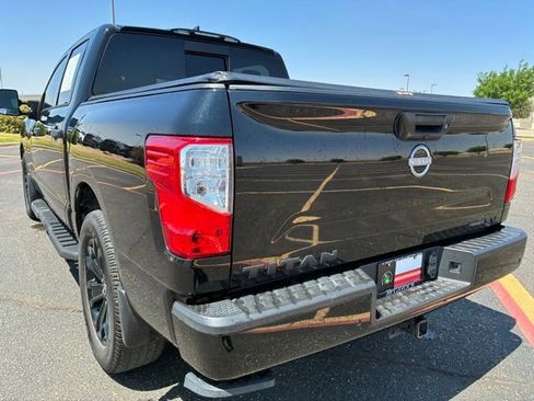 Certified 2024 Nissan Titan SV w/ SV Convenience Package RWD image 4