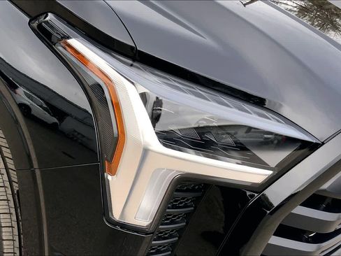 New 2025 Toyota Tundra SR image 25