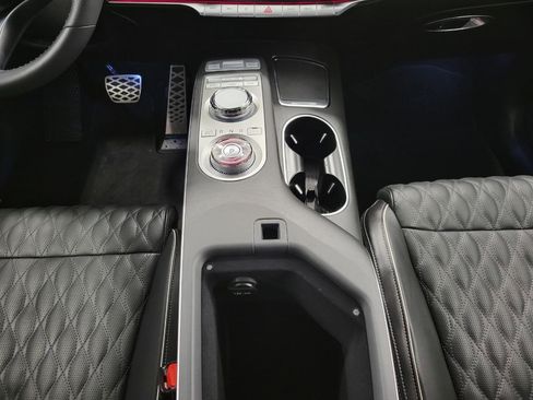 Used 2024 Genesis GV70 3.5T Sport w/ Sport Advanced Package image 16