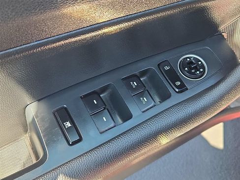 Used 2018 Hyundai Sonata Limited FWD image 16