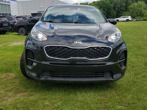 Used 2022 Kia Sportage LX FWD image 2