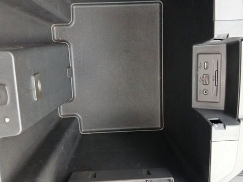 Used 2021 Chevrolet Silverado 1500 LTZ w/ LTZ Premium Texas Edition image 28