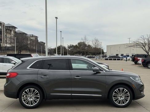 Used 2018 Lincoln MKX Reserve w/ Lincoln MKX Climate Package image 4