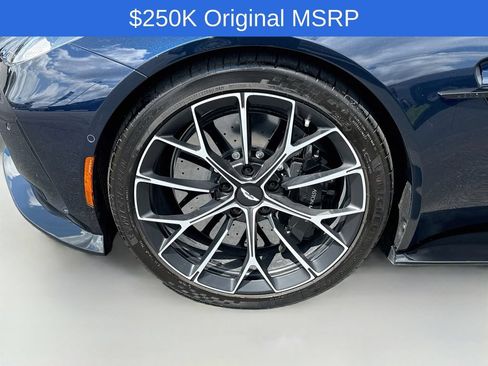 Used 2026 Aston Martin V8 Vantage S RWD image 26