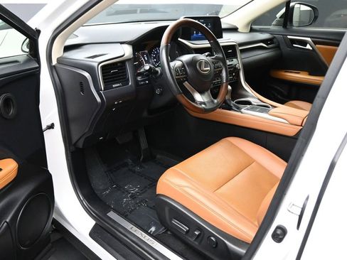 Used 2022 Lexus RX 350 FWD w/ Premium Package image 2