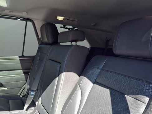 Used 2023 Toyota Sequoia Limited image 14