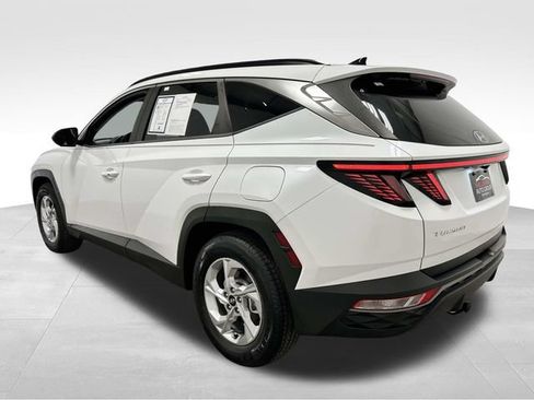 Used 2022 Hyundai Tucson SEL FWD image 4