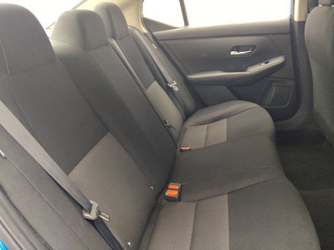 Used 2023 Nissan Sentra SV image 19