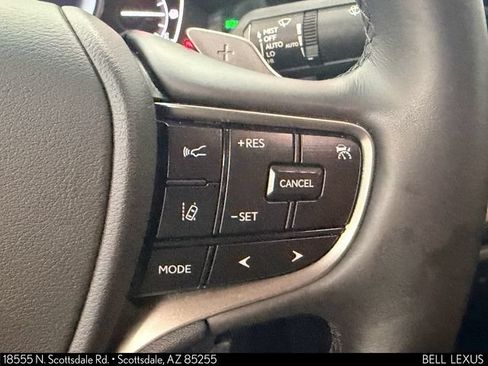 Used 2025 Lexus ES 300h w/ Premium Package FWD image 22