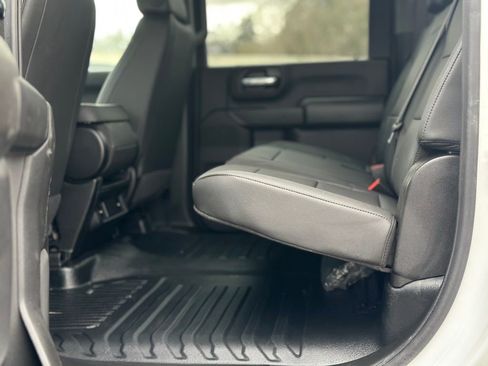 Used 2025 Chevrolet Silverado 2500 W/T w/ WT Convenience Package image 23