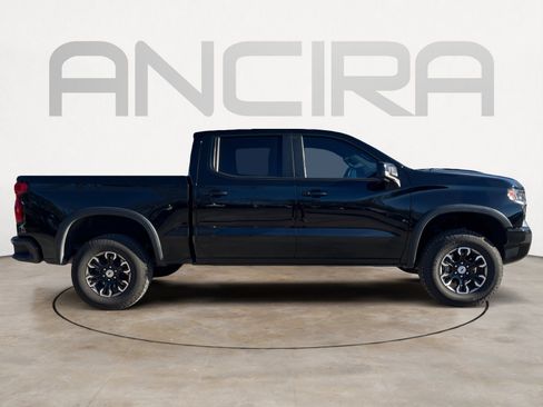 Used 2023 Chevrolet Silverado 1500 ZR2 w/ Technology Package image 11
