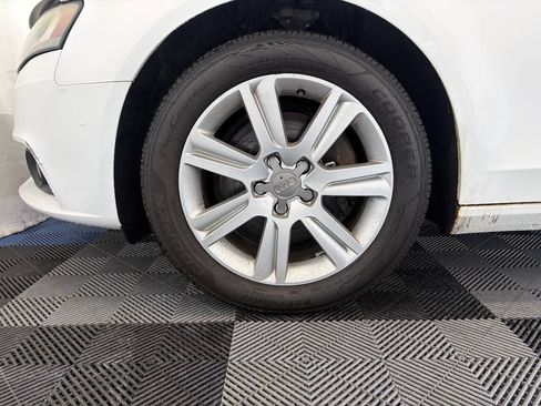 Used 2010 Audi A4 2.0T Premium AWD/4WD image 28