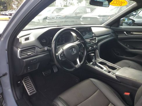 Used 2022 Honda Accord Sport image 18