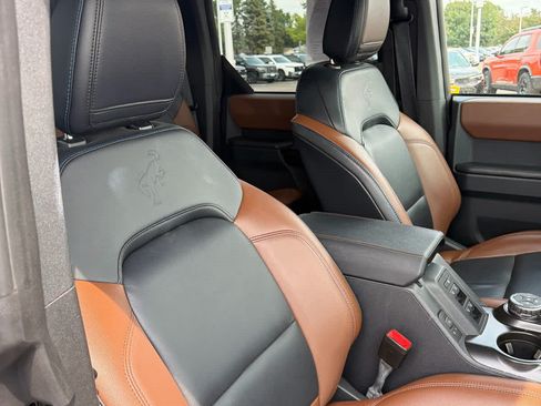 Used 2024 Ford Bronco Outer Banks AWD/4WD image 9
