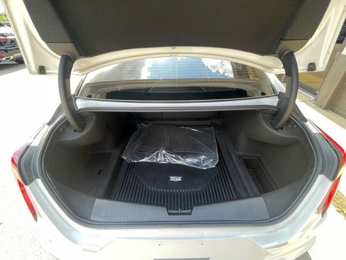 Used 2023 Cadillac CT4 Luxury w/ Sun And Sound Package image 5